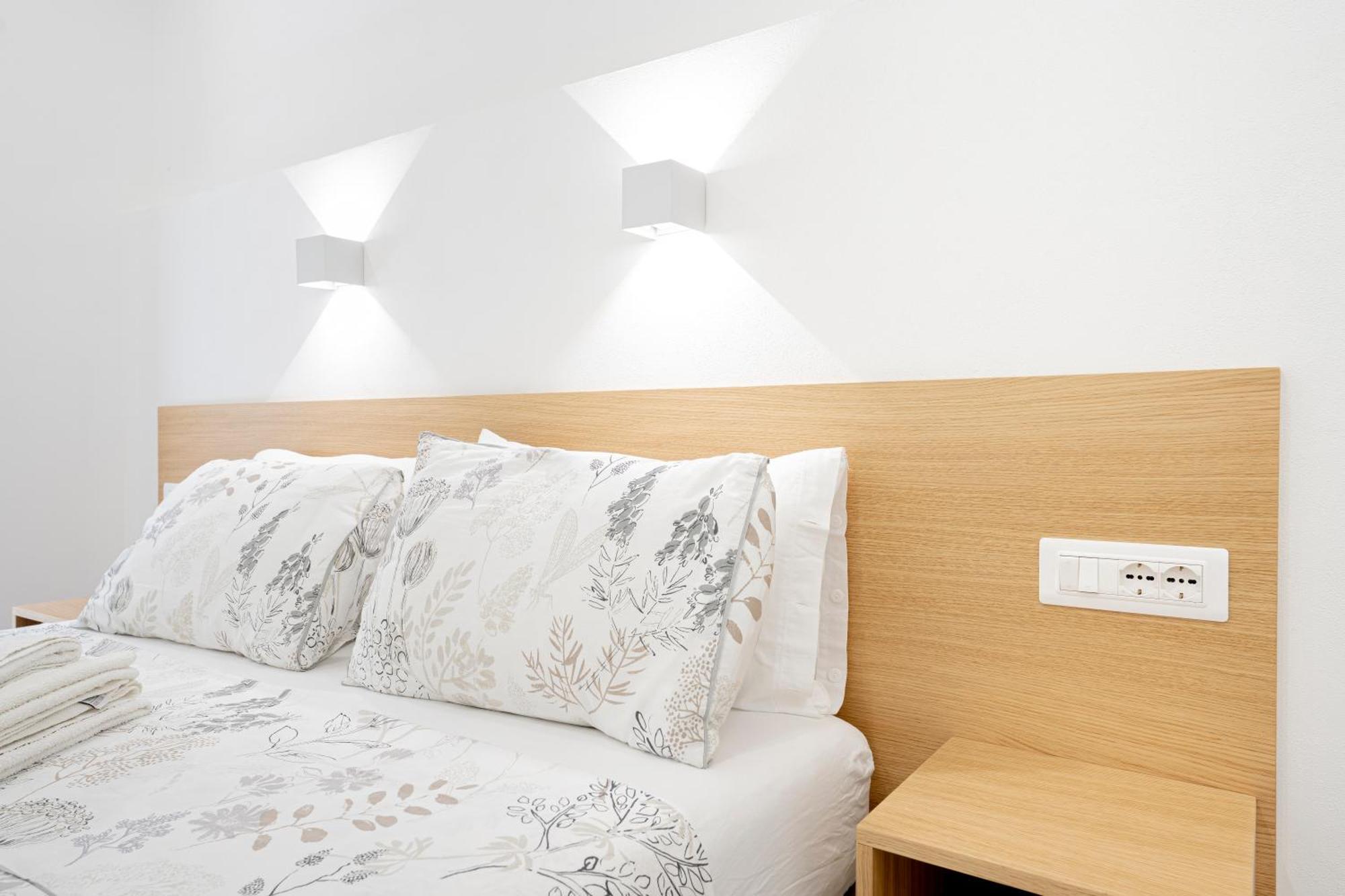 Eos - Elegants Apartments & Suites シラクーサ エクステリア 写真